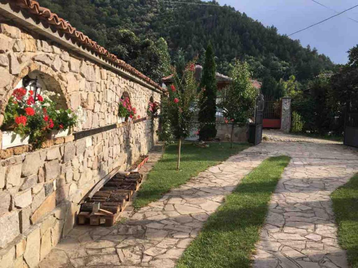 Ambrozia Spa And Relax Family House Bachkovo Exterior foto